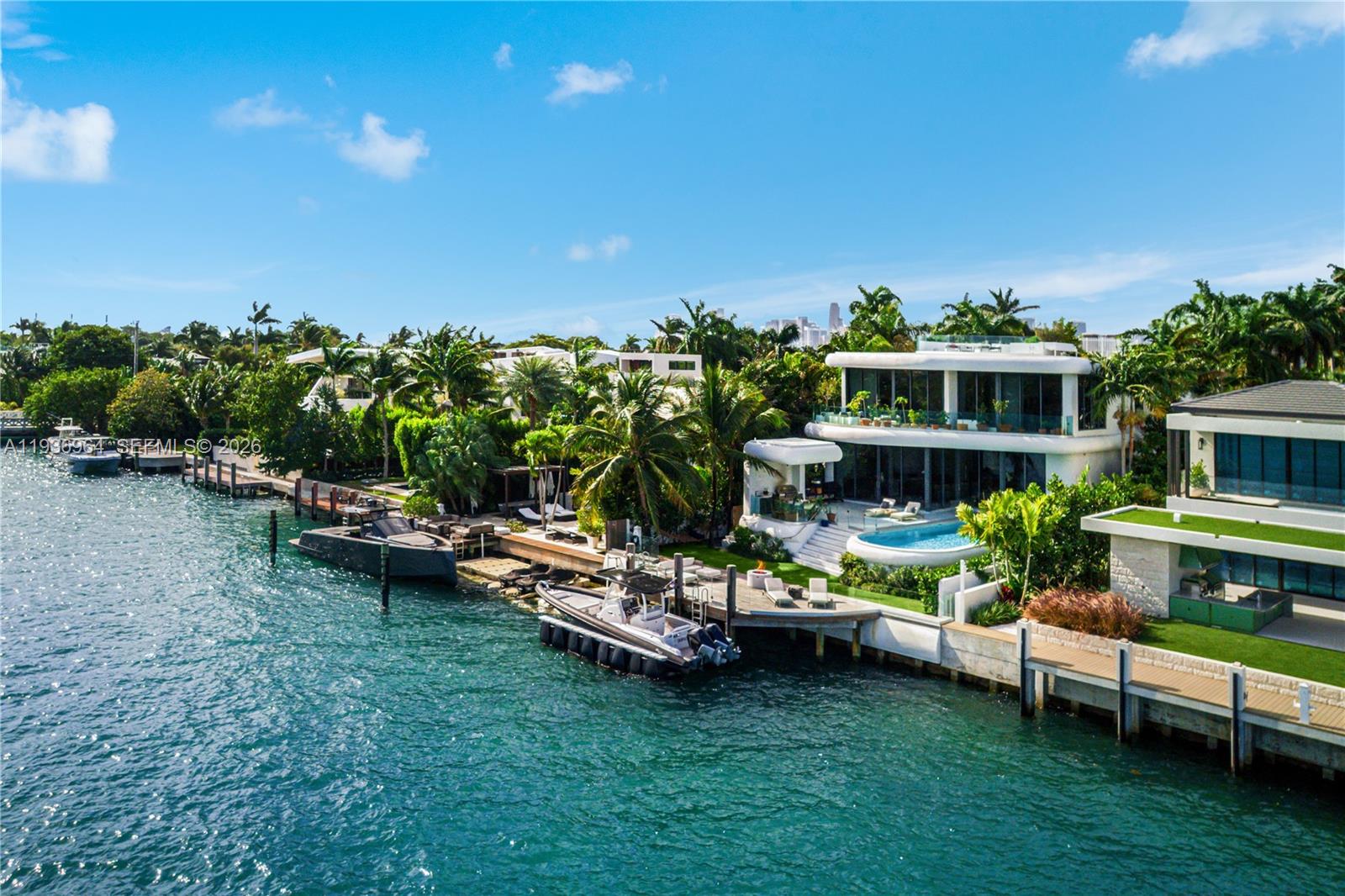 503 Dilido Dr, Miami Beach, Florida 33139, 6 Bedrooms Bedrooms, ,6 BathroomsBathrooms,Residential,For Sale,DILIDO ISLAND,Dilido Dr,A11936964