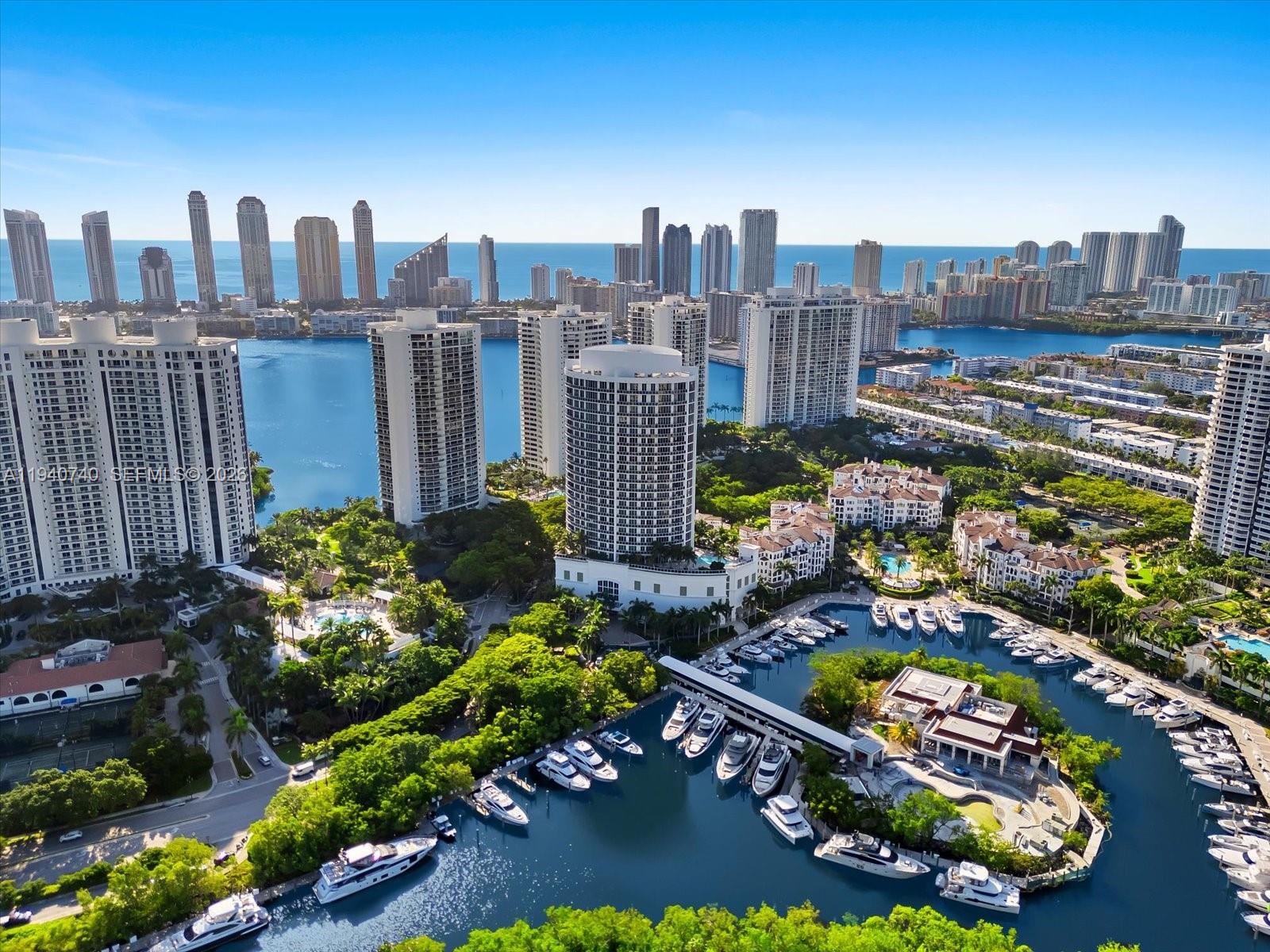 4100 Island Blvd, Aventura, Florida 33160, 3 Bedrooms Bedrooms, ,3 BathroomsBathrooms,Residential,For Sale,Bellini Williams Island,Island Blvd,A11940740