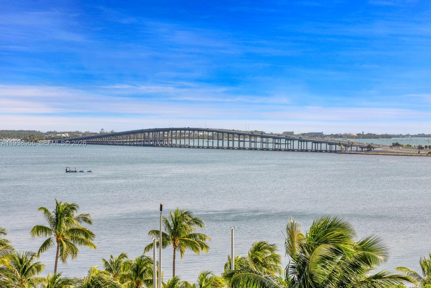 2127 Brickell Ave, Miami, Florida 33129, 3 Bedrooms Bedrooms, ,3 BathroomsBathrooms,Residential,For Sale,BRISTOL TOWER CONDO,Brickell Ave,A11938966