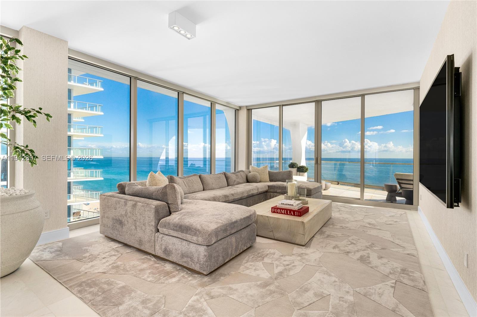 16901 Collins Ave, Sunny Isles Beach, Florida 33160, 4 Bedrooms Bedrooms, ,5 BathroomsBathrooms,Residential,For Sale,Jade Signature,Collins Ave,A11942897
