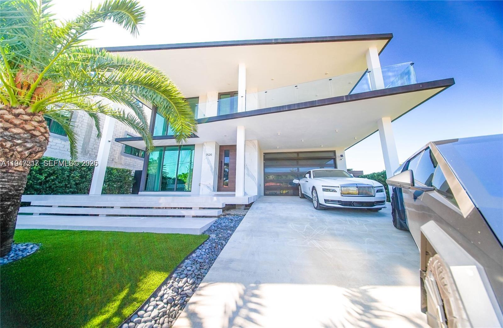 7520 Treasure Dr, North Bay Village, Florida 33141, 5 Bedrooms Bedrooms, ,5 BathroomsBathrooms,Residential Lease,For Rent,TREASURE ISLAND,Treasure Dr,A11947217