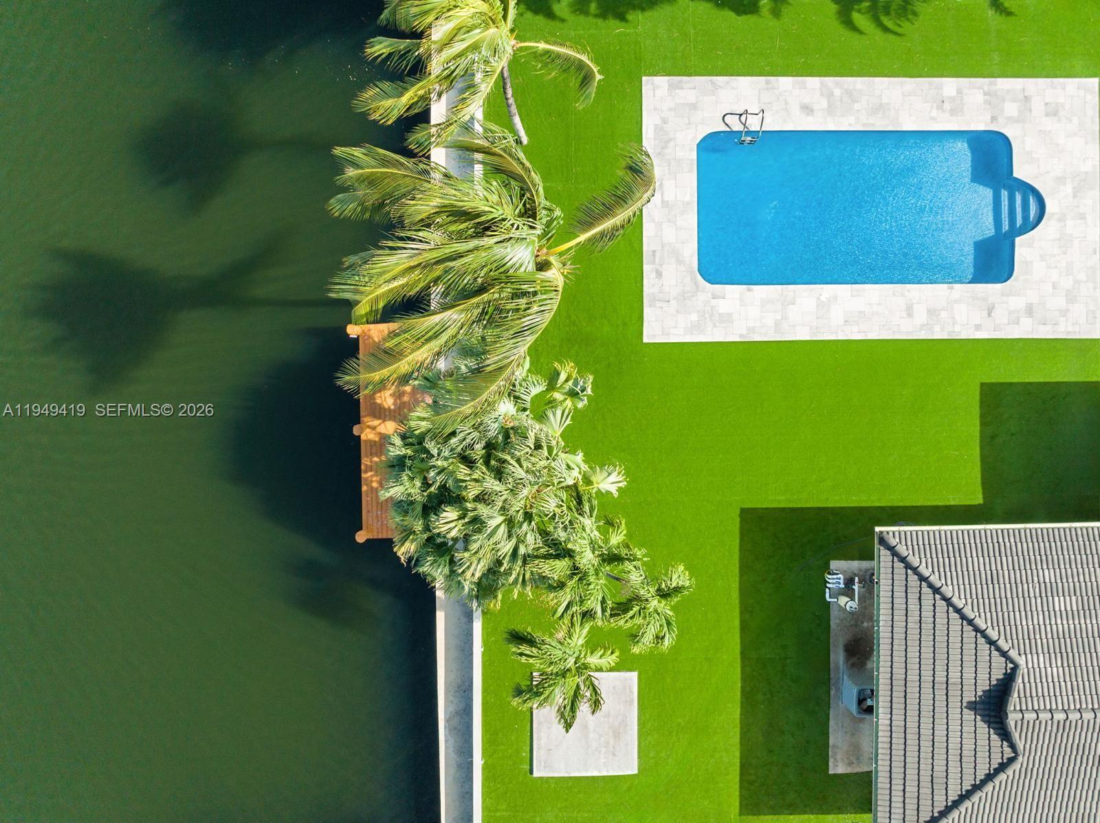 430 Tamarind Dr, Hallandale Beach, Florida 33009, 5 Bedrooms Bedrooms, ,4 BathroomsBathrooms,Residential Lease,For Rent,GOLDEN ISLES SEC,Tamarind Dr,A11949419