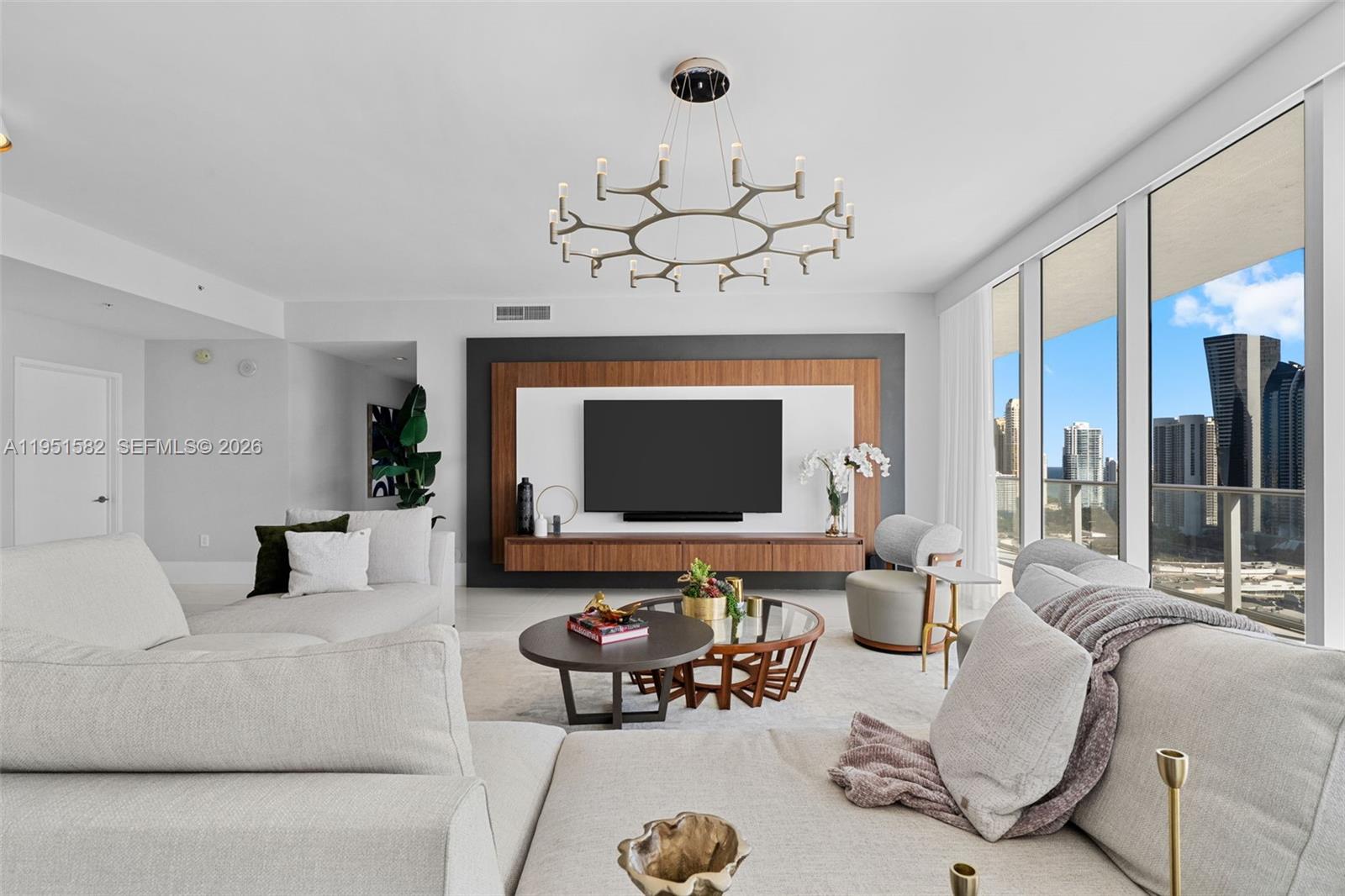 330 Sunny Isles Blvd, Sunny Isles Beach, Florida 33160, 4 Bedrooms Bedrooms, ,4 BathroomsBathrooms,Residential Lease,For Rent,PARQUE TOWERS CONDO,Sunny Isles Blvd,A11951582