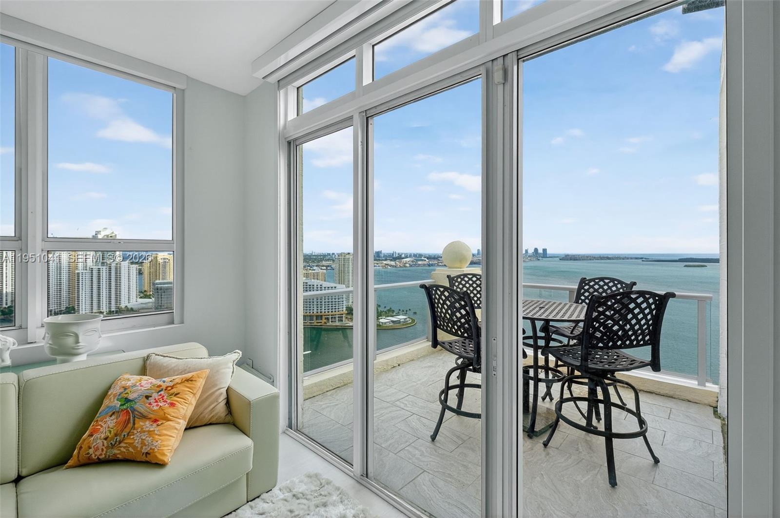 1155 Brickell Bay Dr, Miami, Florida 33131, 3 Bedrooms Bedrooms, ,3 BathroomsBathrooms,Residential Lease,For Rent,THE MARK ON BRICKELL COND,Brickell Bay Dr,A11951041