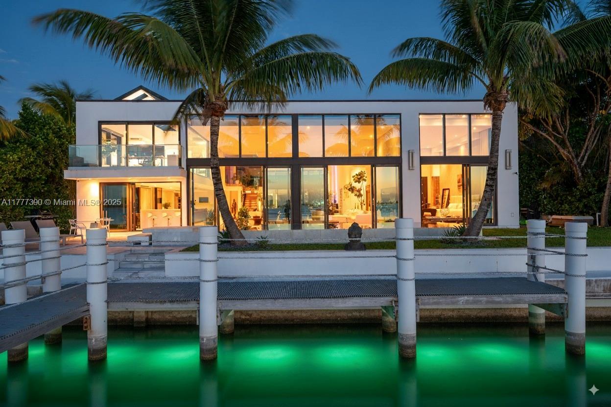 7960 Biscayne Point Cir, Miami Beach, Florida 33141, 5 Bedrooms Bedrooms, ,6 BathroomsBathrooms,Residential,Sold,BISCAYNE POINT,Biscayne Point Cir,A11777390