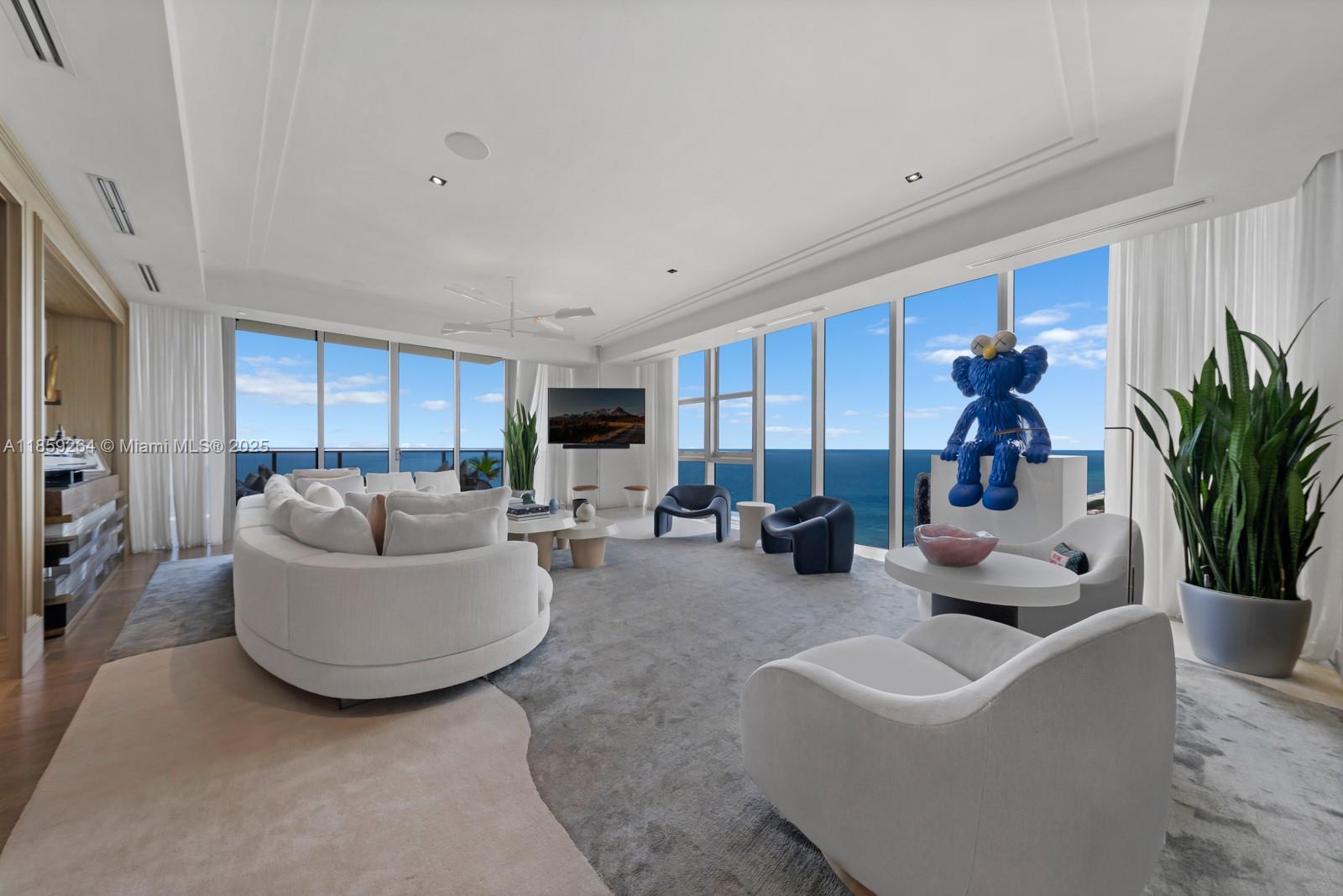9701 Collins Ave, Bal Harbour, Florida 33154, 3 Bedrooms Bedrooms, ,3 BathroomsBathrooms,Residential,Sold,ST REGIS,Collins Ave,A11859264
