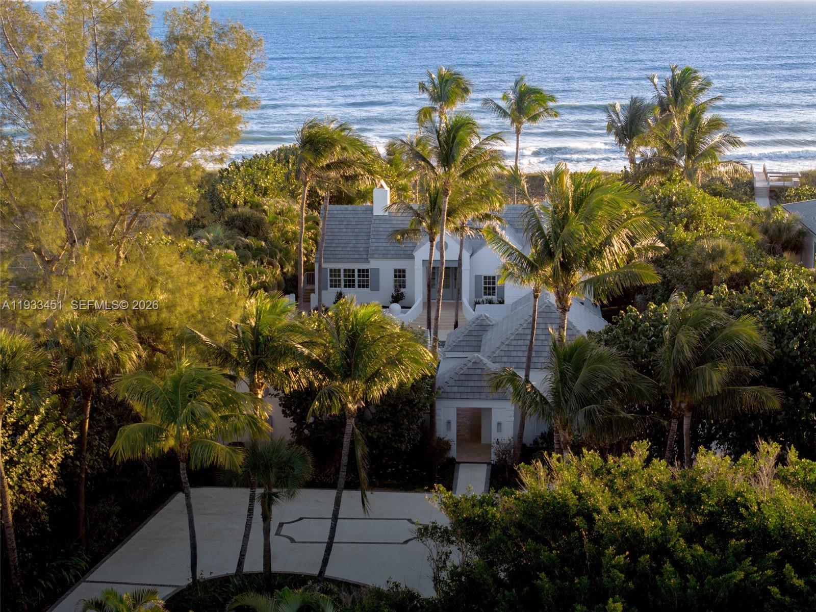 43 Beach Rd, Jupiter Island, Florida 33455, 4 Bedrooms Bedrooms, ,5 BathroomsBathrooms,Residential,For Sale,Jupiter Island,Beach Rd,A11933451