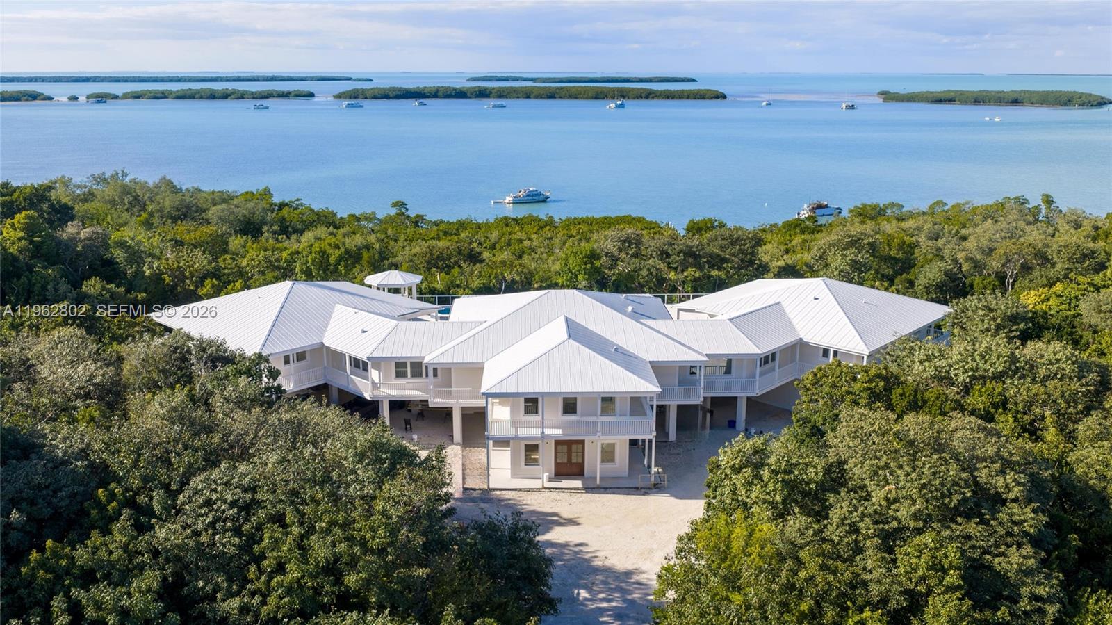 Islamorada, Florida 33036, 7 Bedrooms Bedrooms, ,7 BathroomsBathrooms,Residential,For Sale,Upper Matecumbe,A11962802