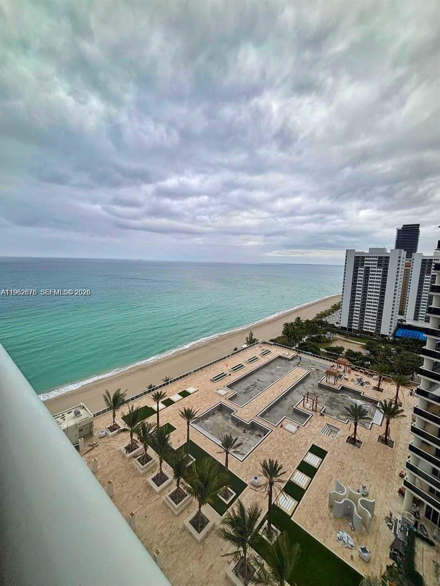 1830 OCEAN DR, Hallandale Beach, Florida 33009, 3 Bedrooms Bedrooms, ,3 BathroomsBathrooms,Residential Lease,For Rent,BEACH CLUB TWO CONDO,OCEAN DR,A11962676