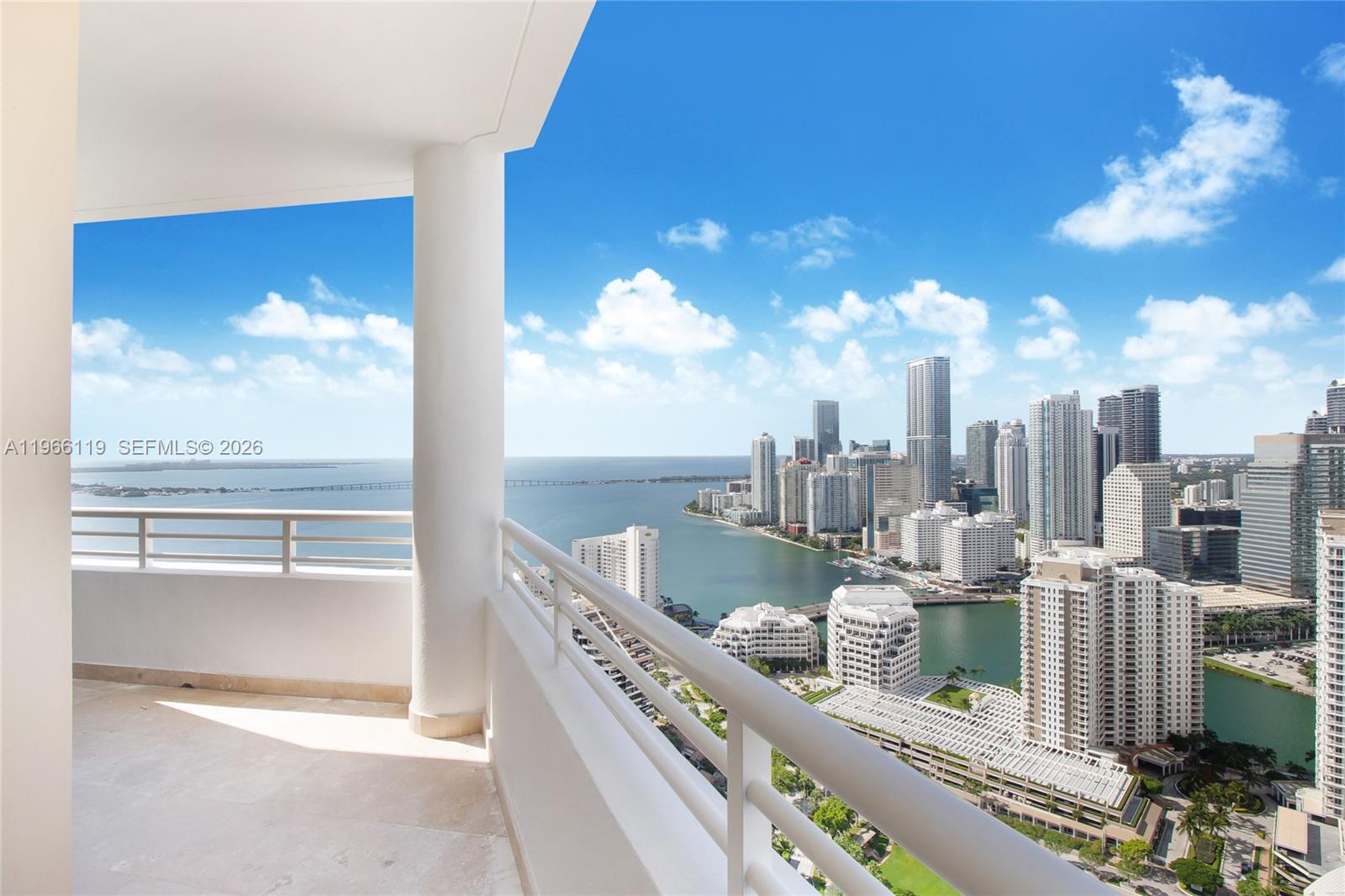 848 BRICKELL KEY DR, Miami, Florida 33131, 3 Bedrooms Bedrooms, ,3 BathroomsBathrooms,Residential Lease,For Rent,THREE TEQUESTA POINT,BRICKELL KEY DR,A11966119