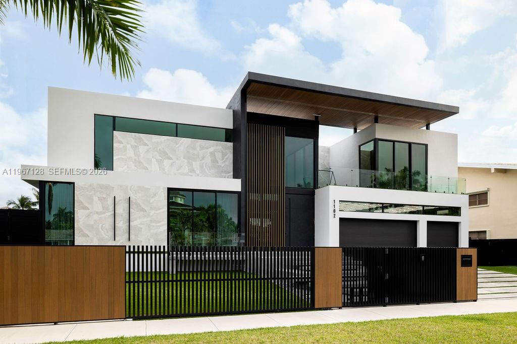 1102 Washington St, Hallandale Beach, Florida 33019, 6 Bedrooms Bedrooms, ,5 BathroomsBathrooms,Residential Lease,For Rent,Washington St,A11967128