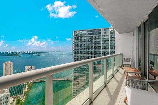 465 Brickell Ave, Miami, Florida 33131, 3 Bedrooms Bedrooms, ,2 BathroomsBathrooms,Residential Lease,For Rent,ICONBRICKELL CONDO NO 1,Brickell Ave,A11968150
