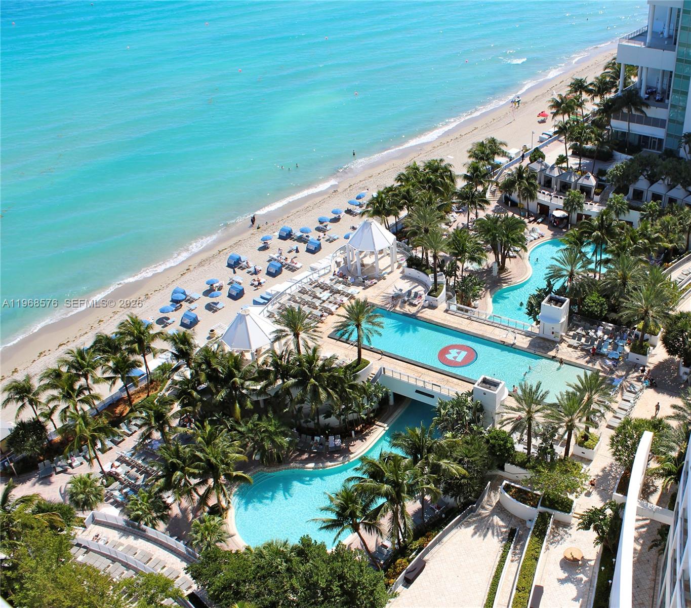 3535 OCEAN DR, Hollywood, Florida 33019, 3 Bedrooms Bedrooms, ,2 BathroomsBathrooms,Residential,For Sale,DIPLOMAT OCEANFRONT RESID,OCEAN DR,A11968576
