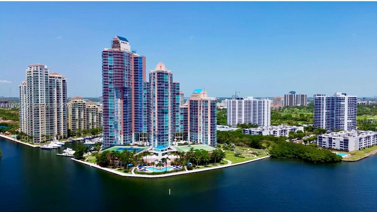 Aventura, Florida 33180, 2 Bedrooms Bedrooms, ,2 BathroomsBathrooms,Residential Lease,For Rent,100 HIDDEN BAY CONDO,A11970512