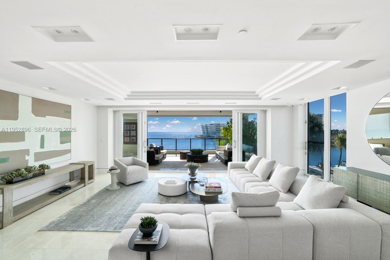 3535 Hiawatha Ave, Miami, Florida 33133, 4 Bedrooms Bedrooms, ,5 BathroomsBathrooms,Residential,For Sale,RESIDENCES AT VIZCAYA,Hiawatha Ave,A11952896