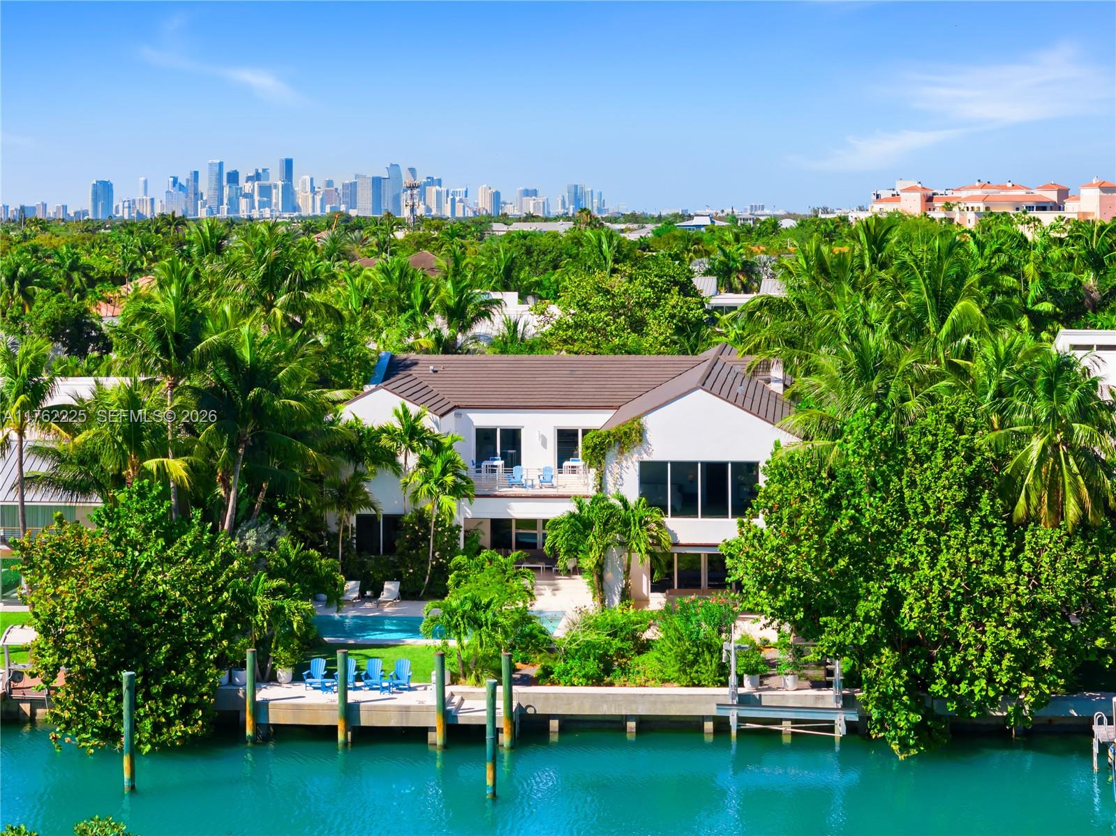 180 Cape Florida Dr, Key Biscayne, Florida 33149, 6 Bedrooms Bedrooms, ,6 BathroomsBathrooms,Residential,Sold,CAPE FLORIDA SUB SEC 3,Cape Florida Dr,A11762225
