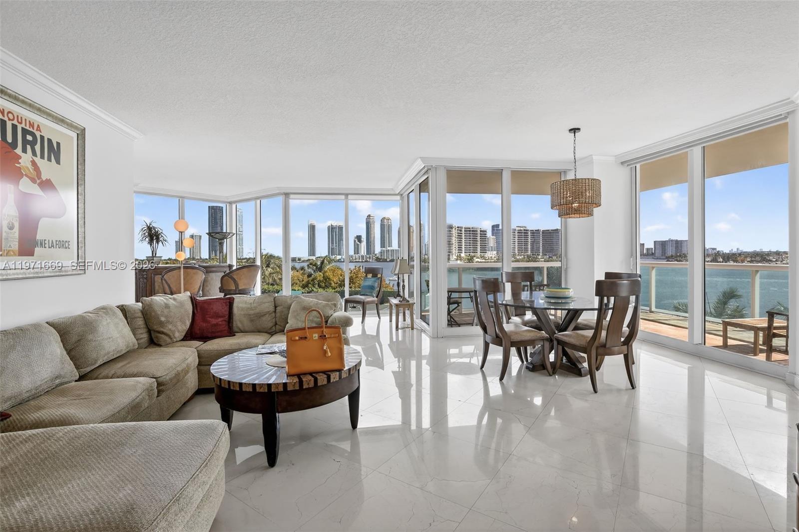 3370 Hidden Bay Dr, Aventura, Florida 33180, 3 Bedrooms Bedrooms, ,3 BathroomsBathrooms,Residential Lease,For Rent,100 HIDDEN BAY CONDO,Hidden Bay Dr,A11971669