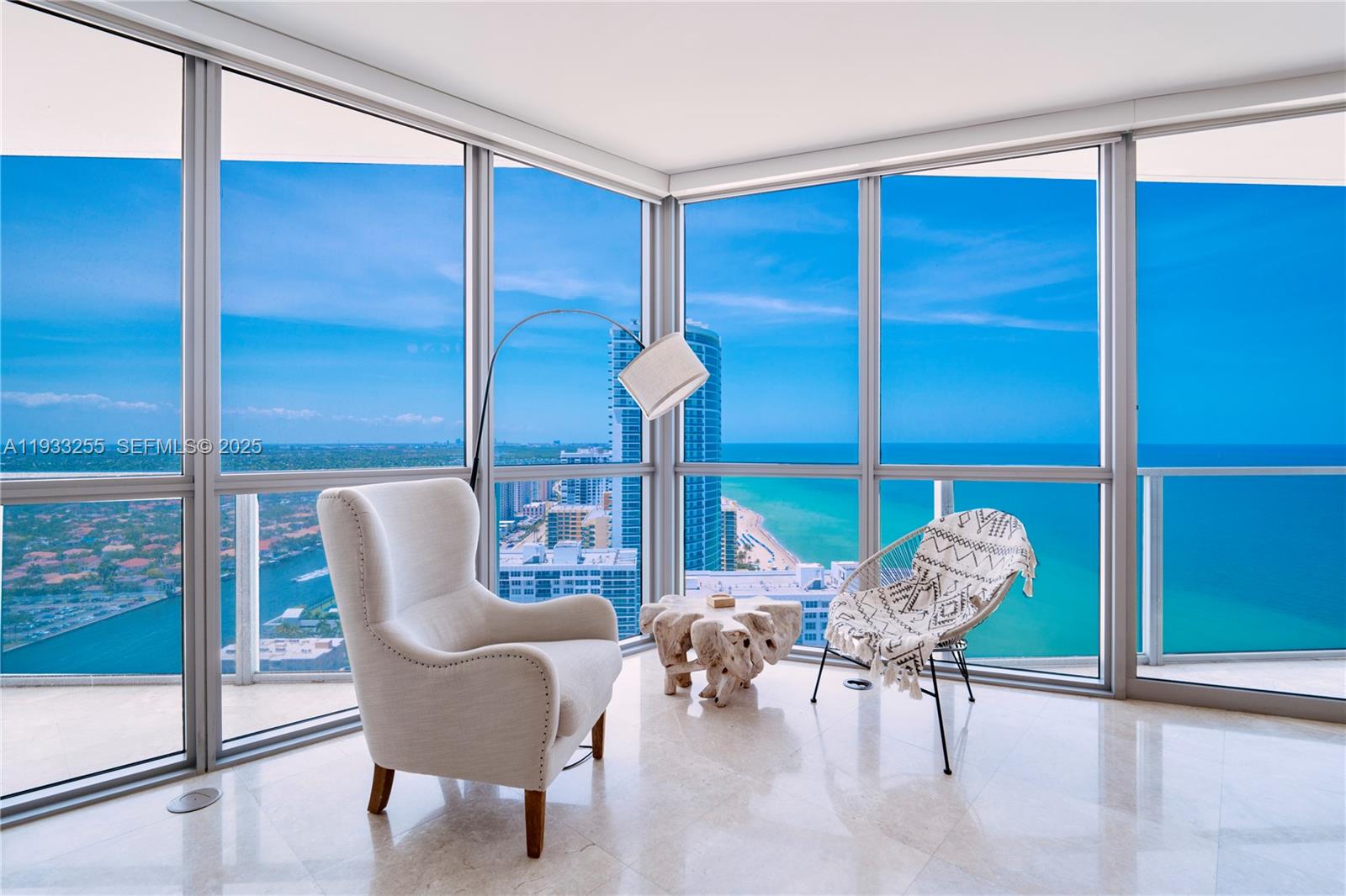 3101 Ocean Dr, Hollywood, Florida 33019, 3 Bedrooms Bedrooms, ,3 BathroomsBathrooms,Residential,Sold,OCEAN PALMS,Ocean Dr,A11933255