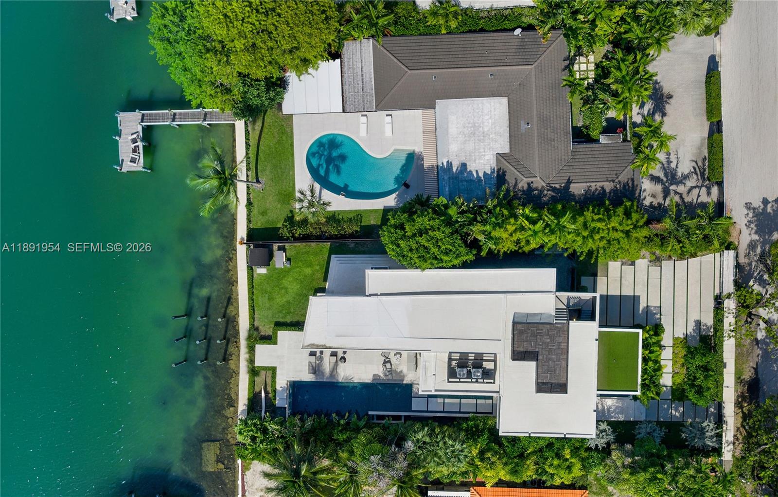 1155+1165 Biscayne Point Rd, Miami Beach, Florida 33141, 7 Bedrooms Bedrooms, ,6 BathroomsBathrooms,Residential,Sold,BISCAYNE POINT,Biscayne Point Rd,A11891954