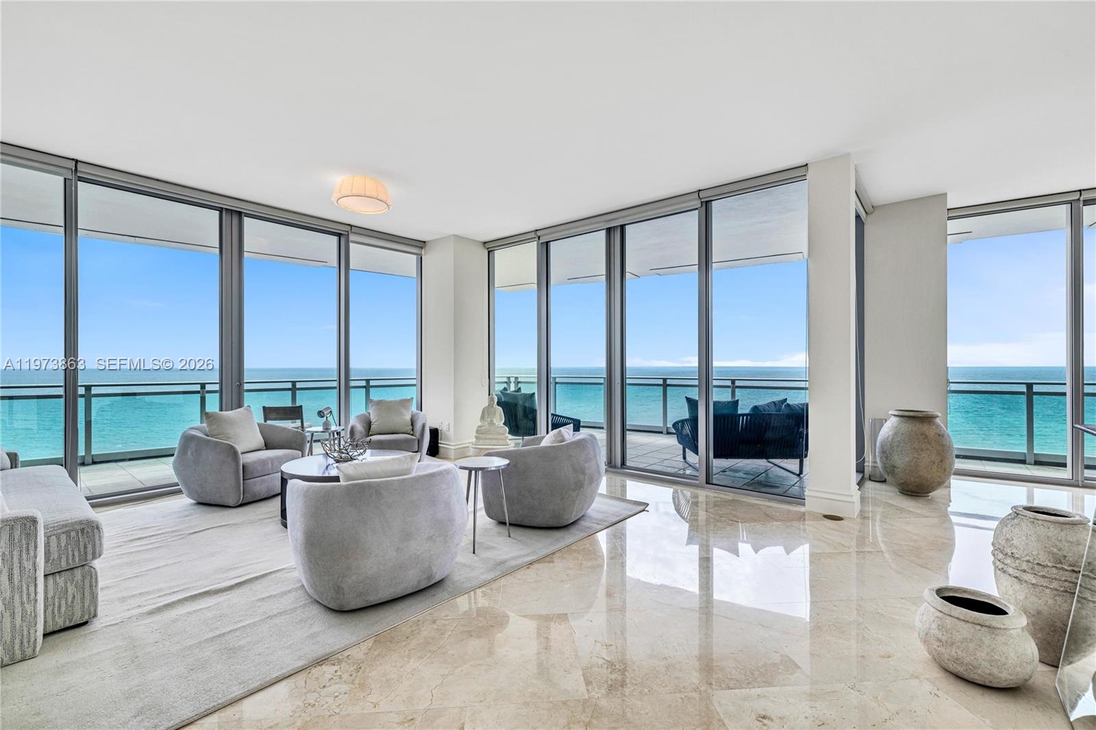 10295 Collins Ave, Bal Harbour, Florida 33154, 3 Bedrooms Bedrooms, ,3 BathroomsBathrooms,Residential Lease,For Rent,10295 COLLINS AVE RESDNTA,Collins Ave,A11973863