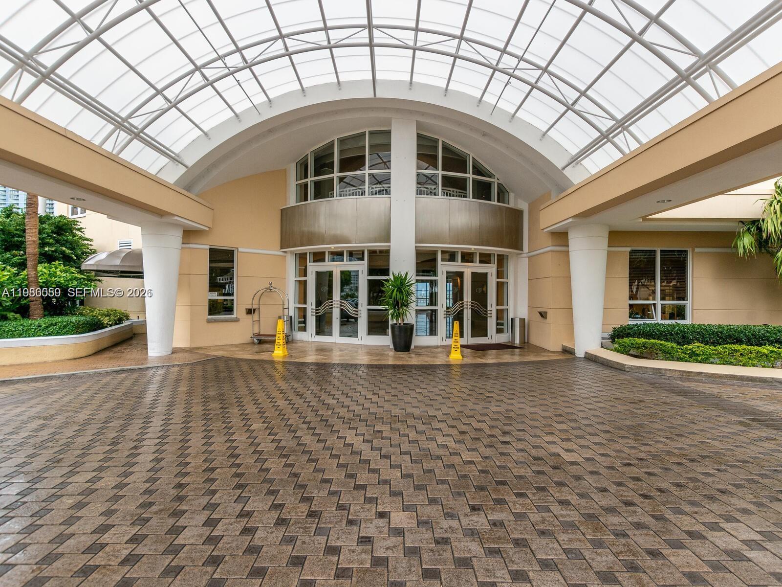 848 Brickell Key Dr, Miami, Florida 33131, 3 Bedrooms Bedrooms, ,2 BathroomsBathrooms,Residential,For Sale,THREE TEQUESTA POINT,Brickell Key Dr,A11980059