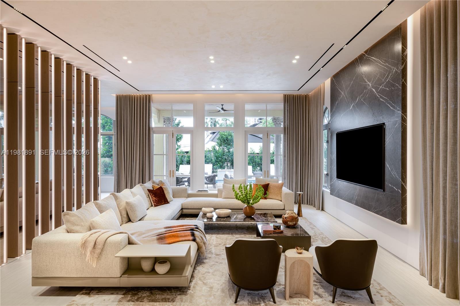 1522 Island Blvd, Aventura, Florida 33160, 6 Bedrooms Bedrooms, ,5 BathroomsBathrooms,Residential,For Sale,Villa Flora at Williams,Island Blvd,A11981891