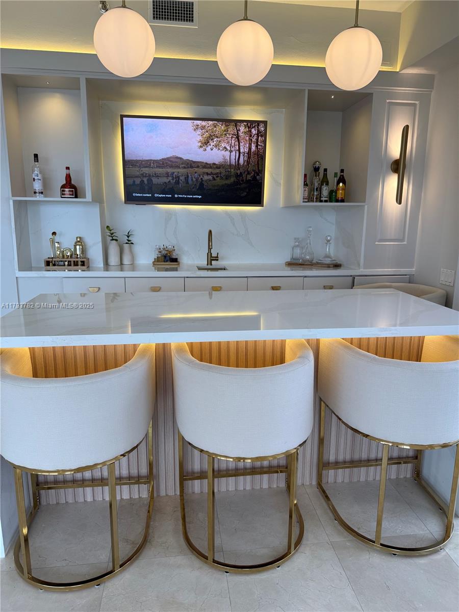 20355 34th Ct, Aventura, Florida 33180, 5 Bedrooms Bedrooms, ,3 BathroomsBathrooms,Residential,For Sale,DELVISTA TOWERS,34th Ct,A11793782