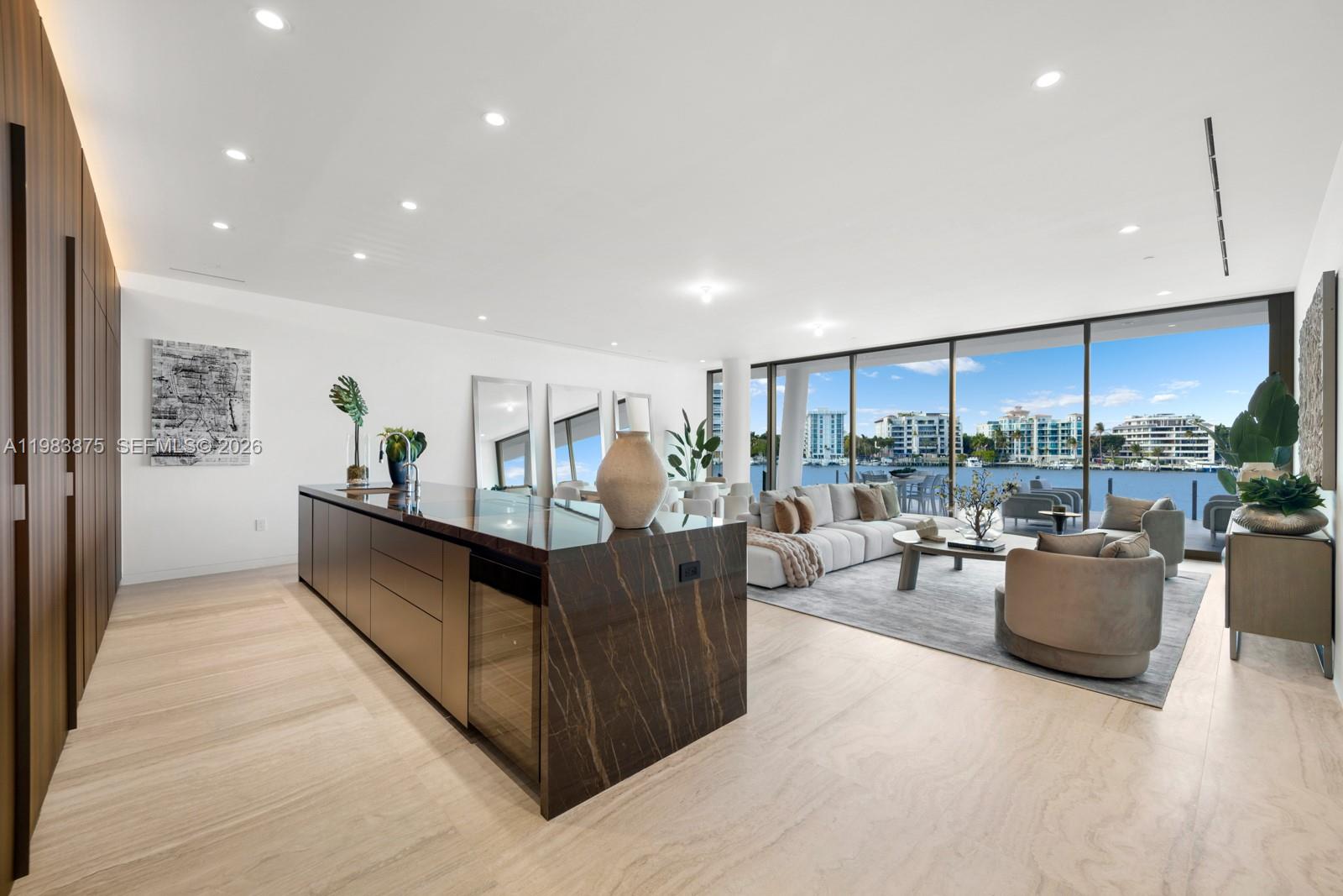 5 Grove Isle Dr, Miami, Florida 33133, 3 Bedrooms Bedrooms, ,3 BathroomsBathrooms,Residential,For Sale,Vita at Grove Isle,Grove Isle Dr,A11983875