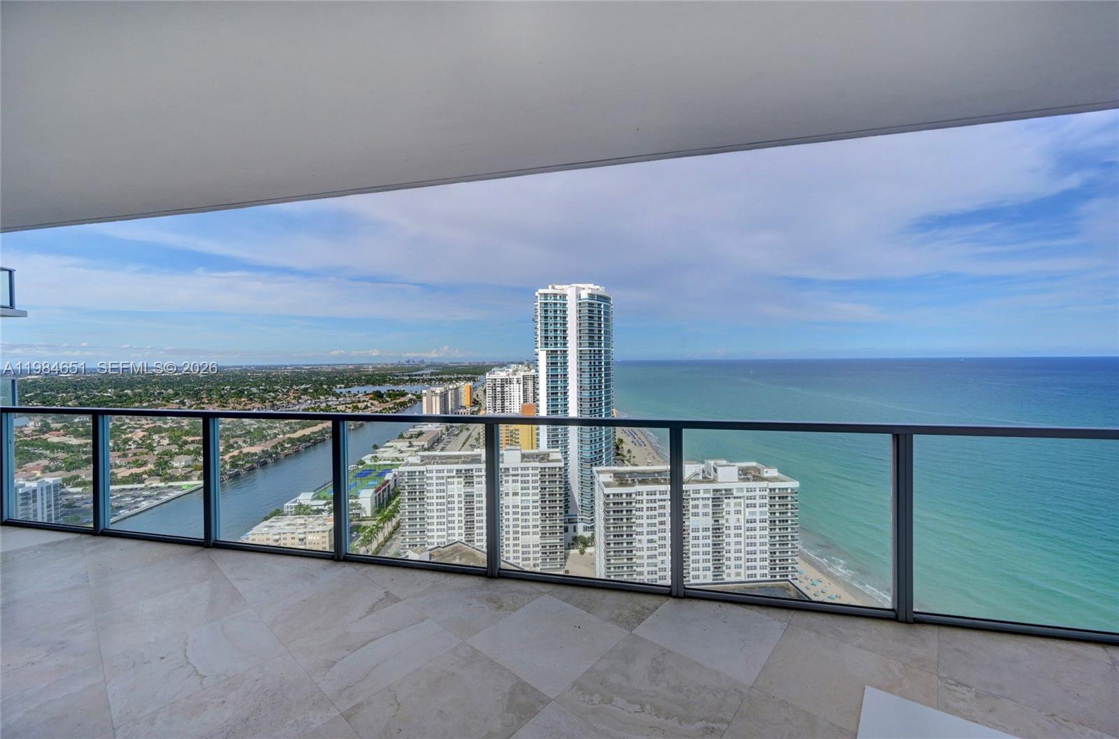 3101 Ocean Dr, Hollywood, Florida 33019, 3 Bedrooms Bedrooms, ,3 BathroomsBathrooms,Residential Lease,For Rent,OCEAN PALMS CONDO,Ocean Dr,A11984651