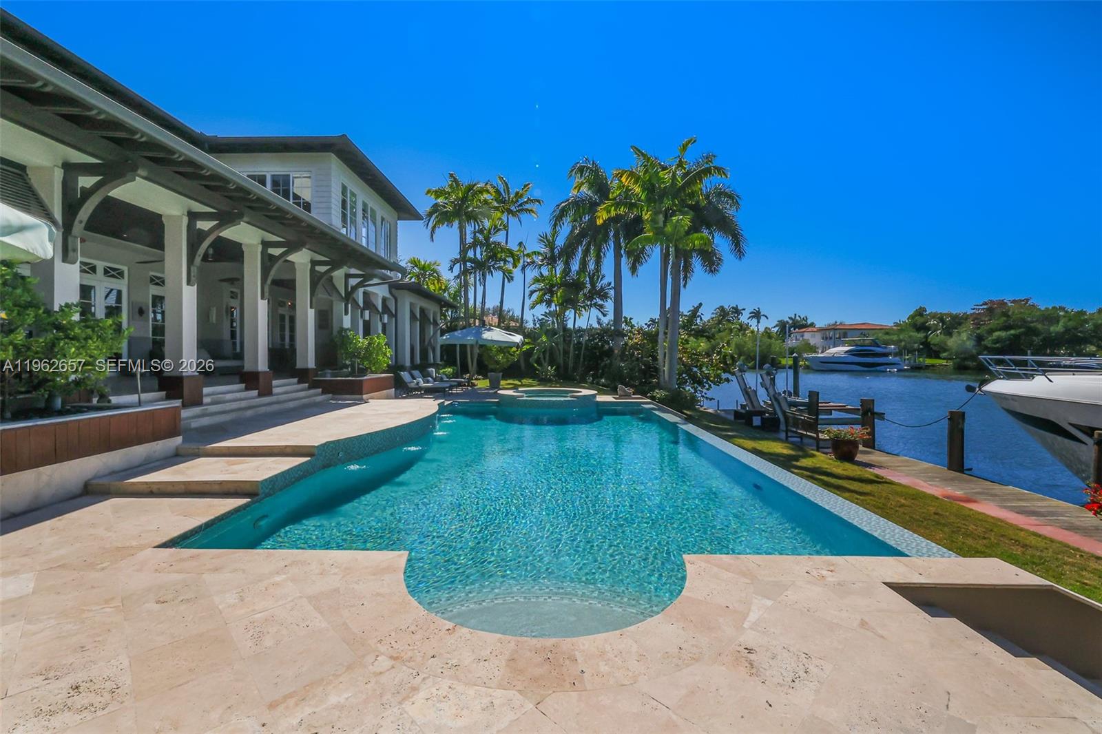 9320 Balada St, Coral Gables, Florida 33156, 7 Bedrooms Bedrooms, ,7 BathroomsBathrooms,Residential,Sold,OLD CUTLER BAY SEC 2,Balada St,A11962657