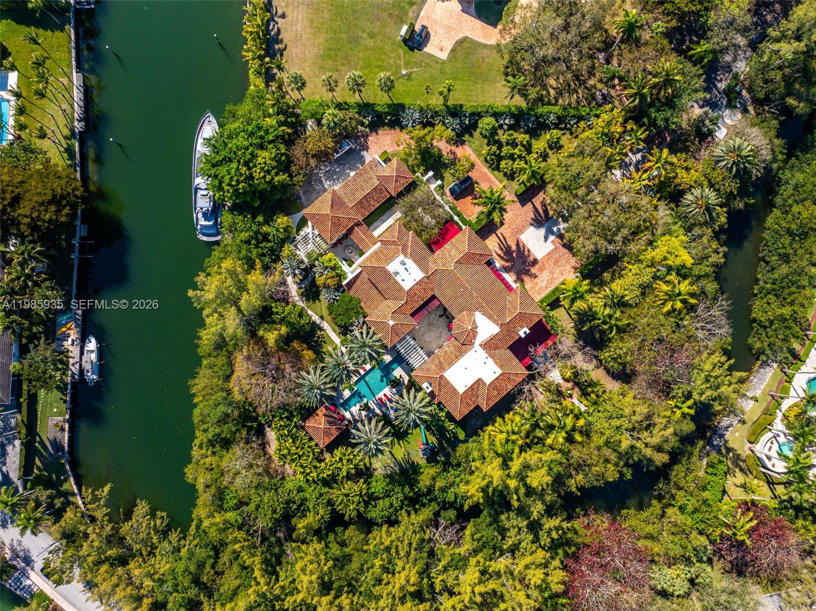 9401 Journeys End Rd, Coral Gables, Florida 33156, 7 Bedrooms Bedrooms, ,8 BathroomsBathrooms,Residential,For Sale,JOURNEYS END ESTATES,Journeys End Rd,A11985935