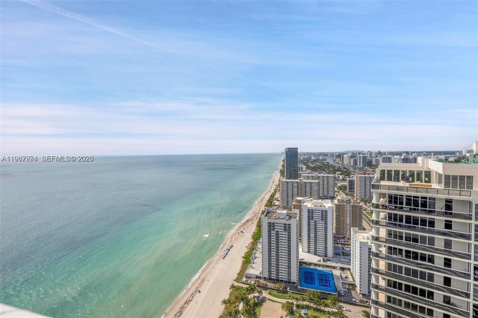 1830 Ocean Dr, Hallandale Beach, Florida 33009, 3 Bedrooms Bedrooms, ,3 BathroomsBathrooms,Residential Lease,For Rent,BEACH CLUB TWO CONDO,Ocean Dr,A11987974
