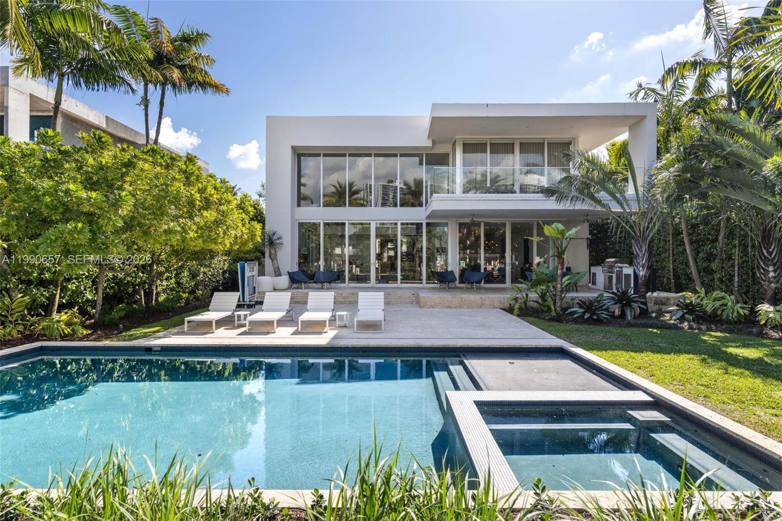 410 Golden Beach Dr, Golden Beach, Florida 33160, 7 Bedrooms Bedrooms, ,7 BathroomsBathrooms,Residential,For Sale,GOLDEN BEACH SEC E,Golden Beach Dr,A11990657