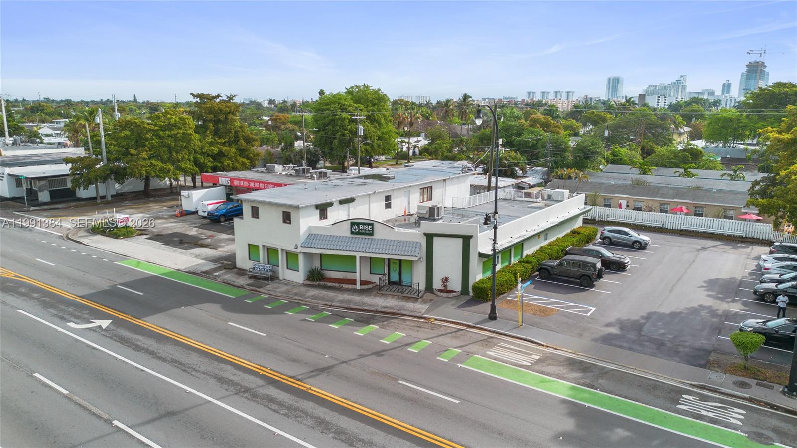 308 Federal Hwy, Hallandale Beach, Florida 33009, ,Commercial Sale,For Sale,308 N Federal,Federal Hwy,A11991384