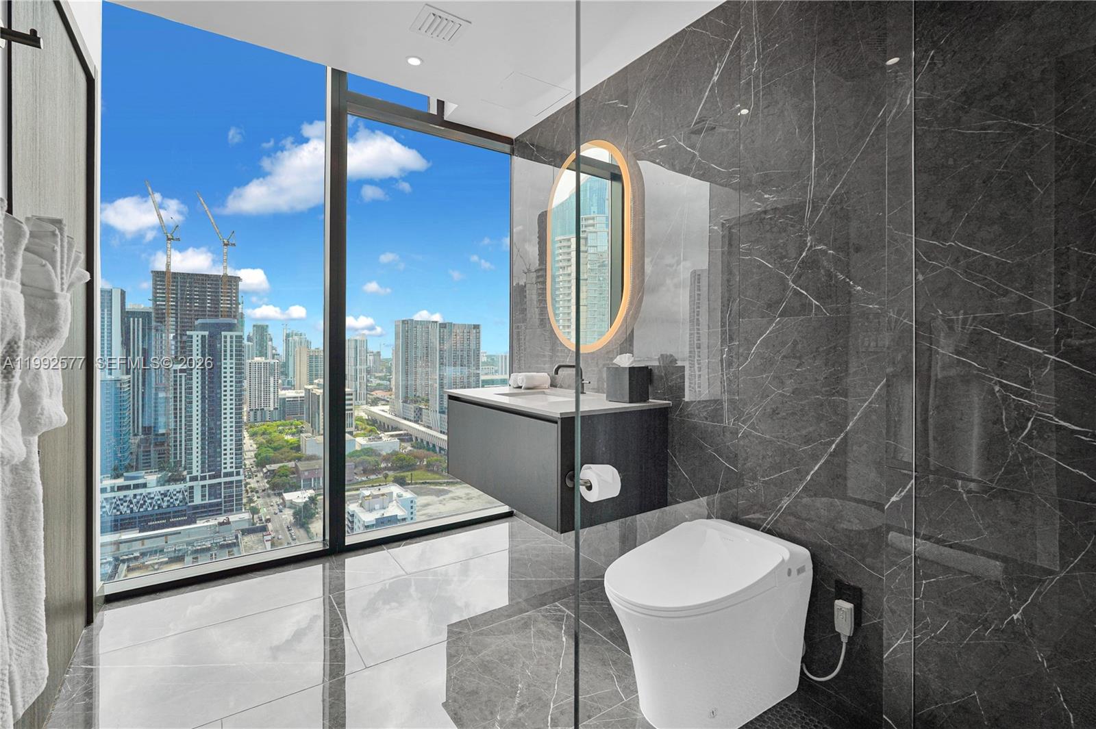 20 11th St, Miami, Florida 33132, 2 Bedrooms Bedrooms, ,2 BathroomsBathrooms,Residential,For Sale,ELEVEN HOTEL AND RESIDENC,11th St,A11992577