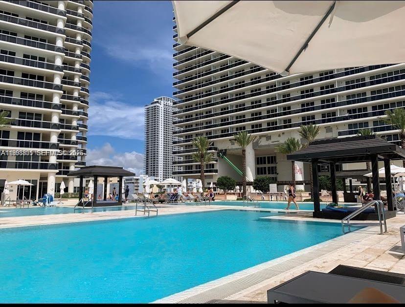 1830 Ocean Dr, Hallandale Beach, Florida 33009, 2 Bedrooms Bedrooms, ,2 BathroomsBathrooms,Residential Lease,For Rent,BEACH CLUB TWO,Ocean Dr,A11998305