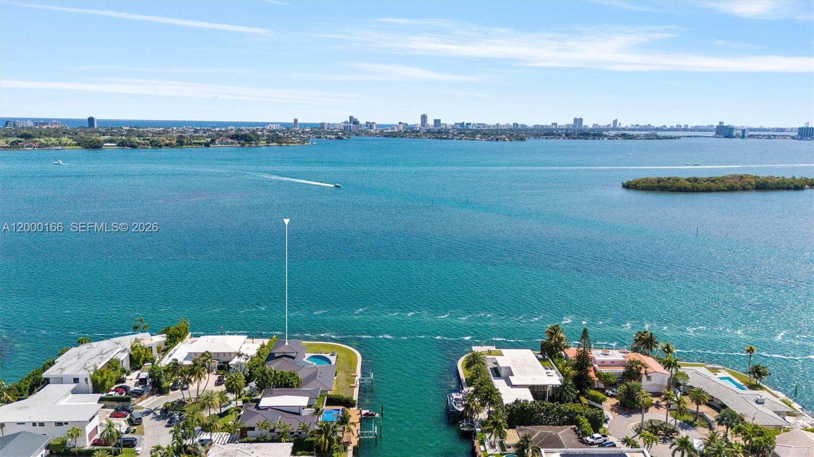 1982 119th Rd, North Miami, Florida 33181, 5 Bedrooms Bedrooms, ,4 BathroomsBathrooms,Residential,For Sale,SANS SOUCI ESTATES,119th Rd,A12000166