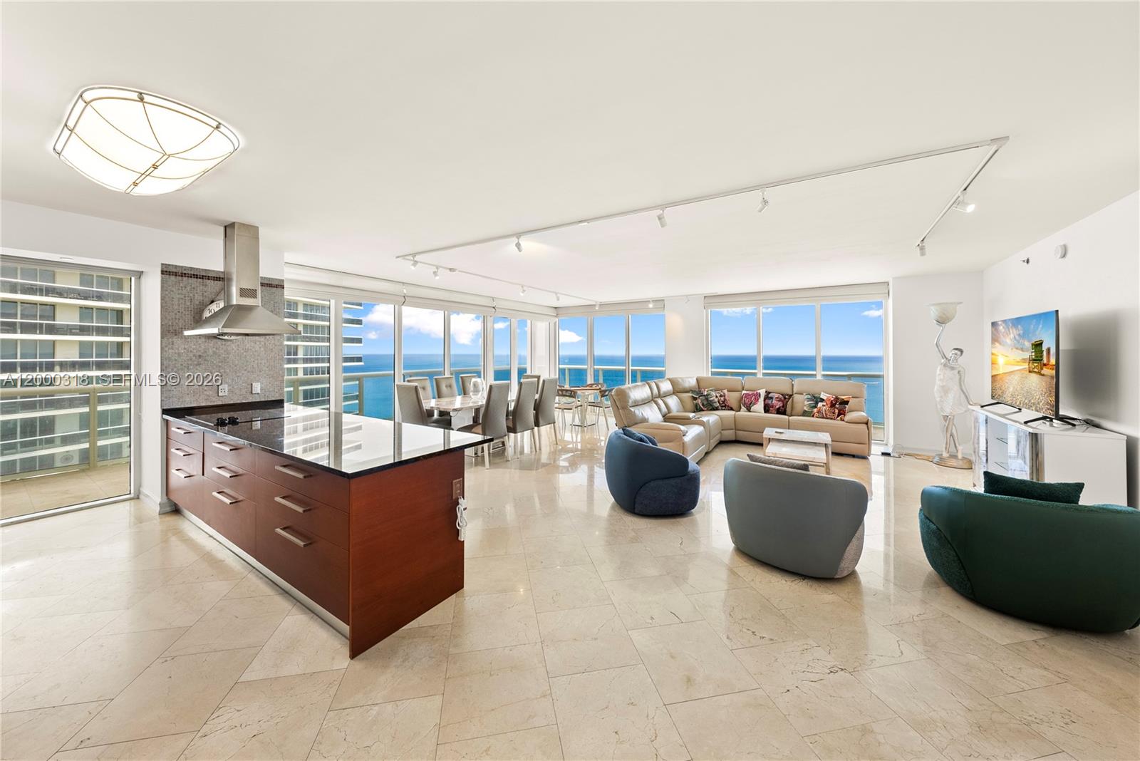 1850 Ocean Dr, Hallandale Beach, Florida 33009, 3 Bedrooms Bedrooms, ,3 BathroomsBathrooms,Residential,For Sale,BEACH CLUB CONDO,Ocean Dr,A12000318