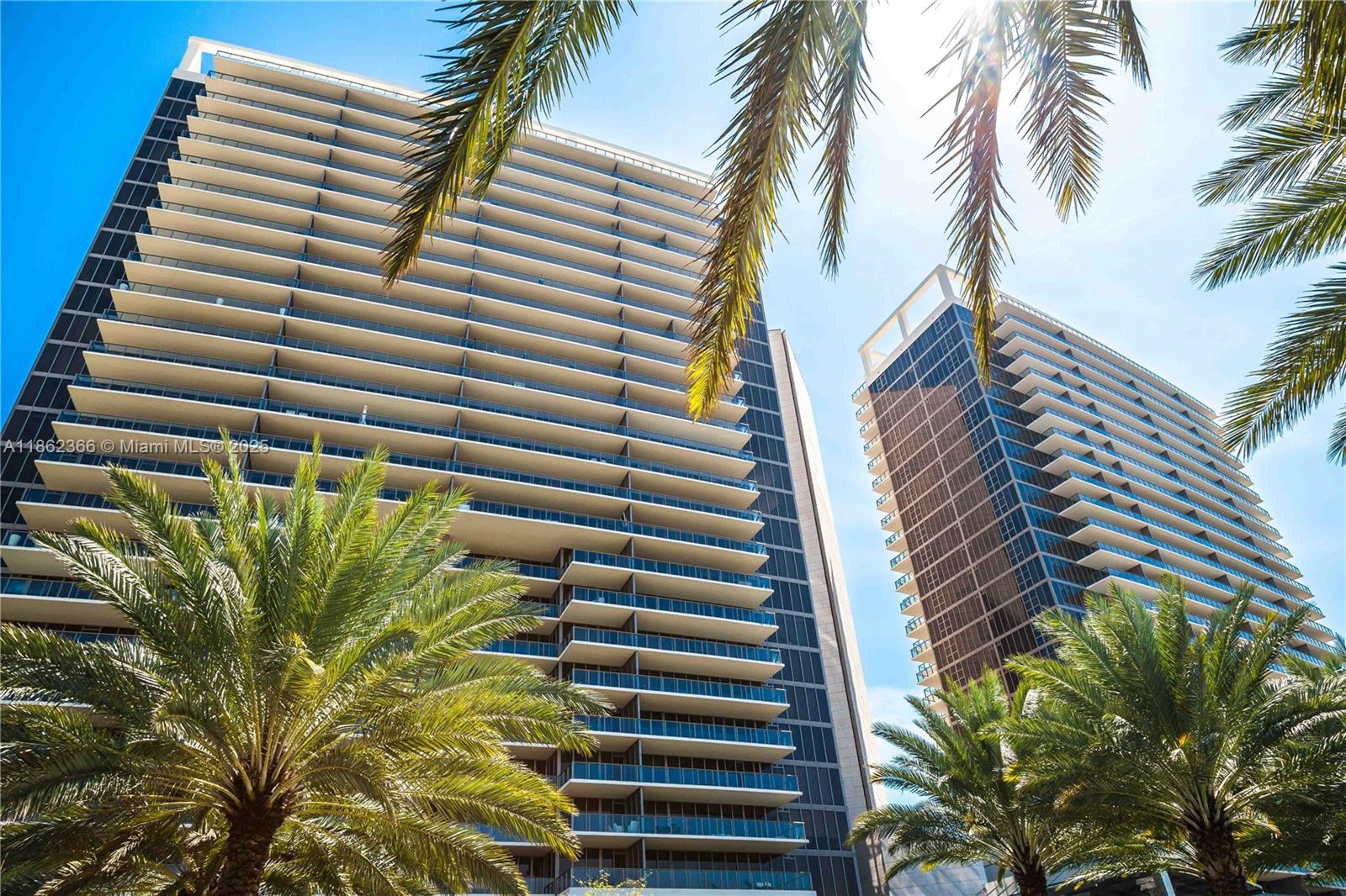 Bal Harbour, Florida 33154, 2 Bedrooms Bedrooms, ,3 BathroomsBathrooms,Residential,For Sale,ST REGIS BAL HARBOUR,A11862366