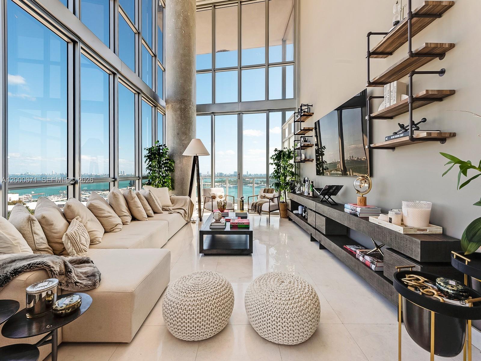 1100 Biscayne Blvd, Miami, Florida 33132, 3 Bedrooms Bedrooms, ,3 BathroomsBathrooms,Residential,For Sale,Marquis Residences,Biscayne Blvd,A12000671