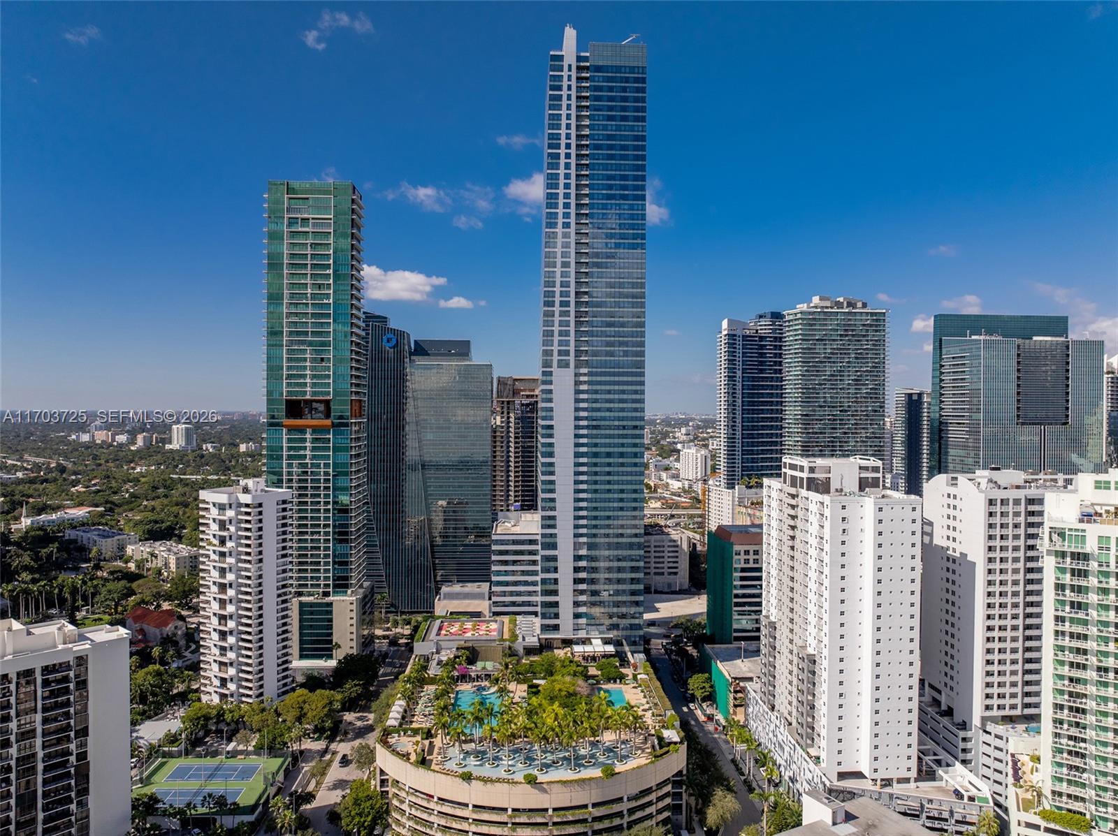 1425 Brickell Ave, Miami, Florida 33131, 4 Bedrooms Bedrooms, ,4 BathroomsBathrooms,Residential,Sold,Four Season Residences,Brickell Ave,A11703725