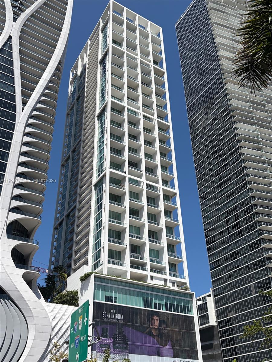 1040 Biscayne Blvd, Miami, Florida 33132, 4 Bedrooms Bedrooms, ,4 BathroomsBathrooms,Residential,For Sale,Ten Museum Park,Biscayne Blvd,A11999772