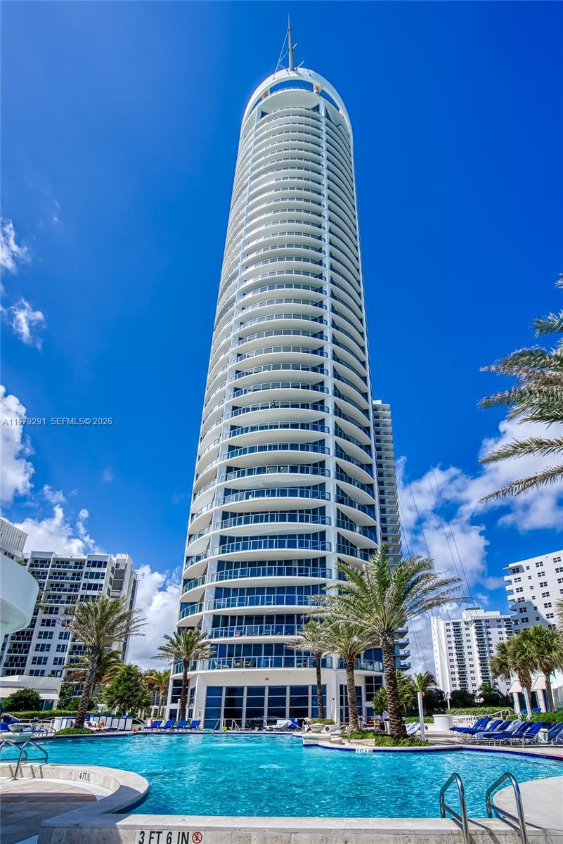 3101 Ocean Dr, Hollywood, Florida 33019, 3 Bedrooms Bedrooms, ,3 BathroomsBathrooms,Residential,For Sale,OCEAN PALMS,Ocean Dr,A11979291