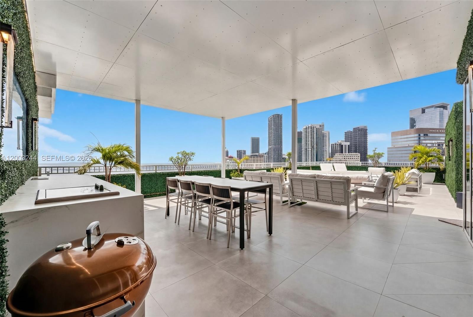 801 Brickell Key Blvd, Miami, Florida 33131, 3 Bedrooms Bedrooms, ,3 BathroomsBathrooms,Residential,For Sale,COURTS BRICKELL KEY,Brickell Key Blvd,A12003244