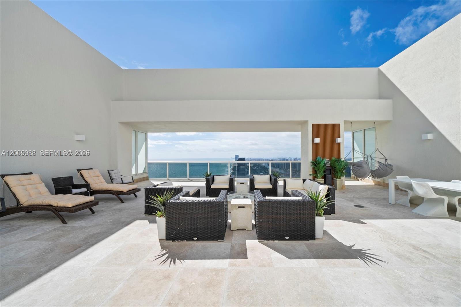 1830 Ocean Dr, Hallandale Beach, Florida 33009, 3 Bedrooms Bedrooms, ,4 BathroomsBathrooms,Residential Lease,For Rent,BEACH CLUB TWO CONDO,Ocean Dr,A12005988