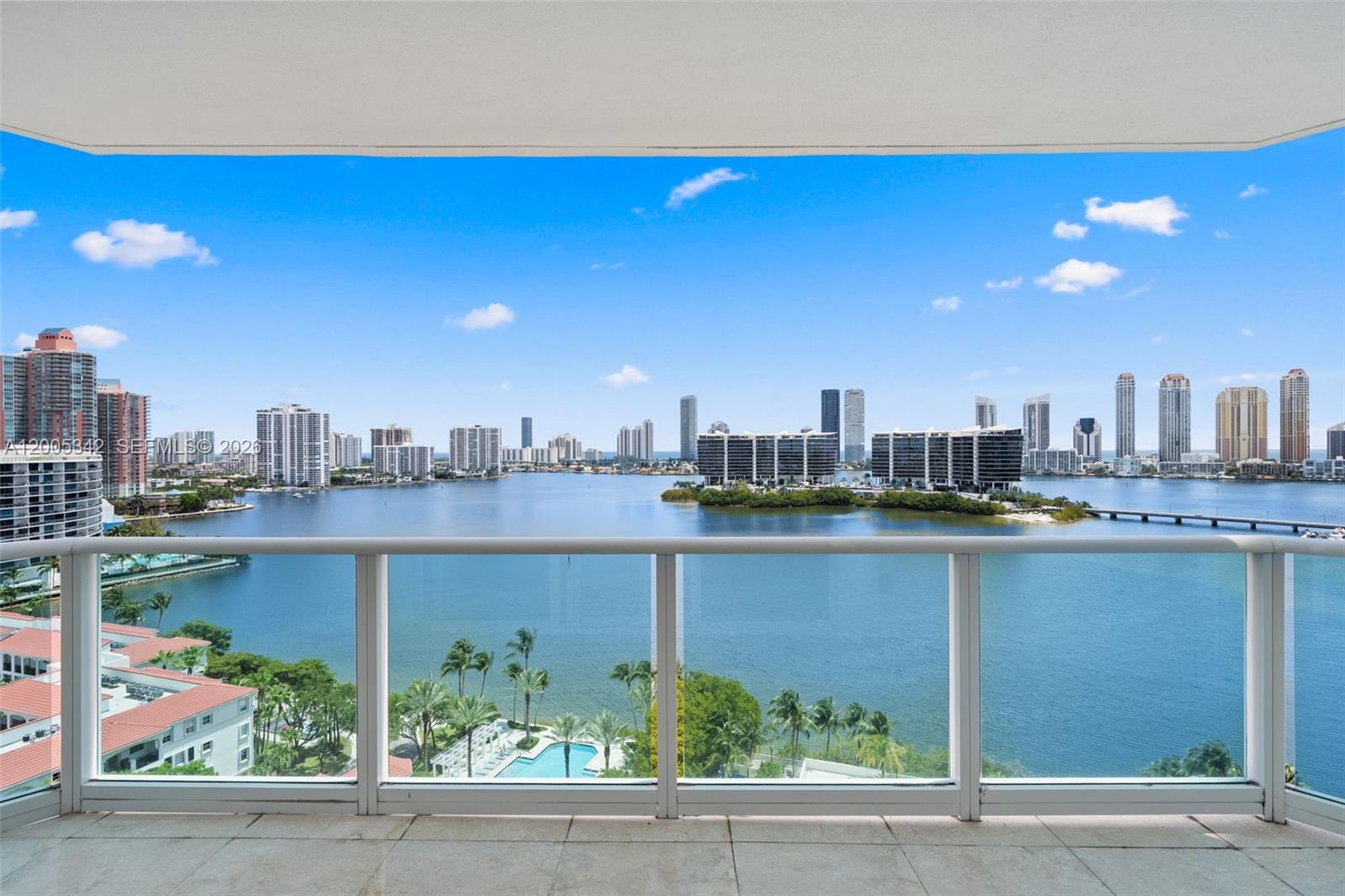 3301 183rd St, Aventura, Florida 33160, 4 Bedrooms Bedrooms, ,4 BathroomsBathrooms,Residential,For Sale,THE PENINSULA CONDO,183rd St,A12005342