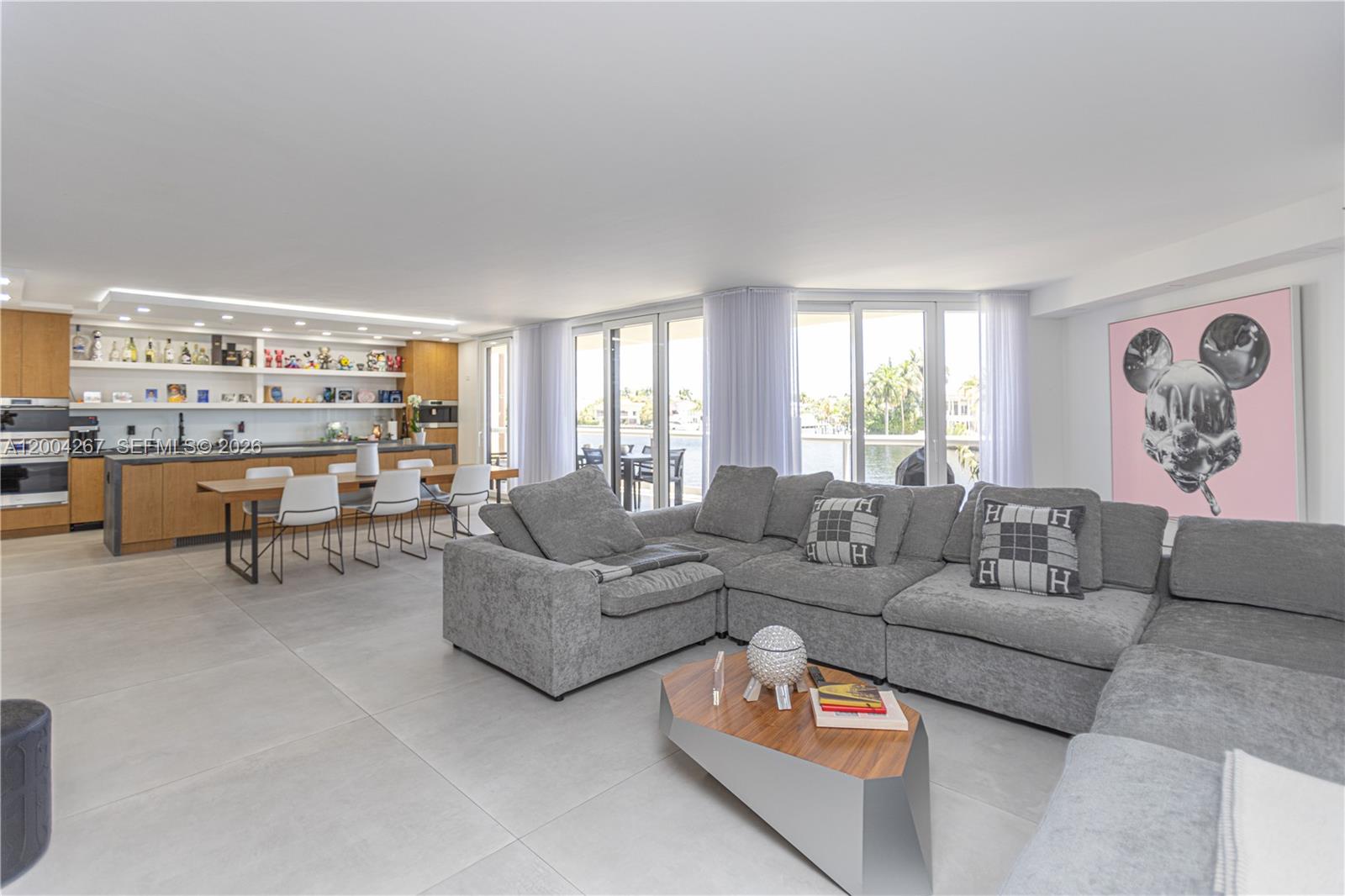 20191 Country Club Dr, Aventura, Florida 33180, 3 Bedrooms Bedrooms, ,3 BathroomsBathrooms,Residential,For Sale,TERRACES NORTH TURNBERRY,Country Club Dr,A12004267