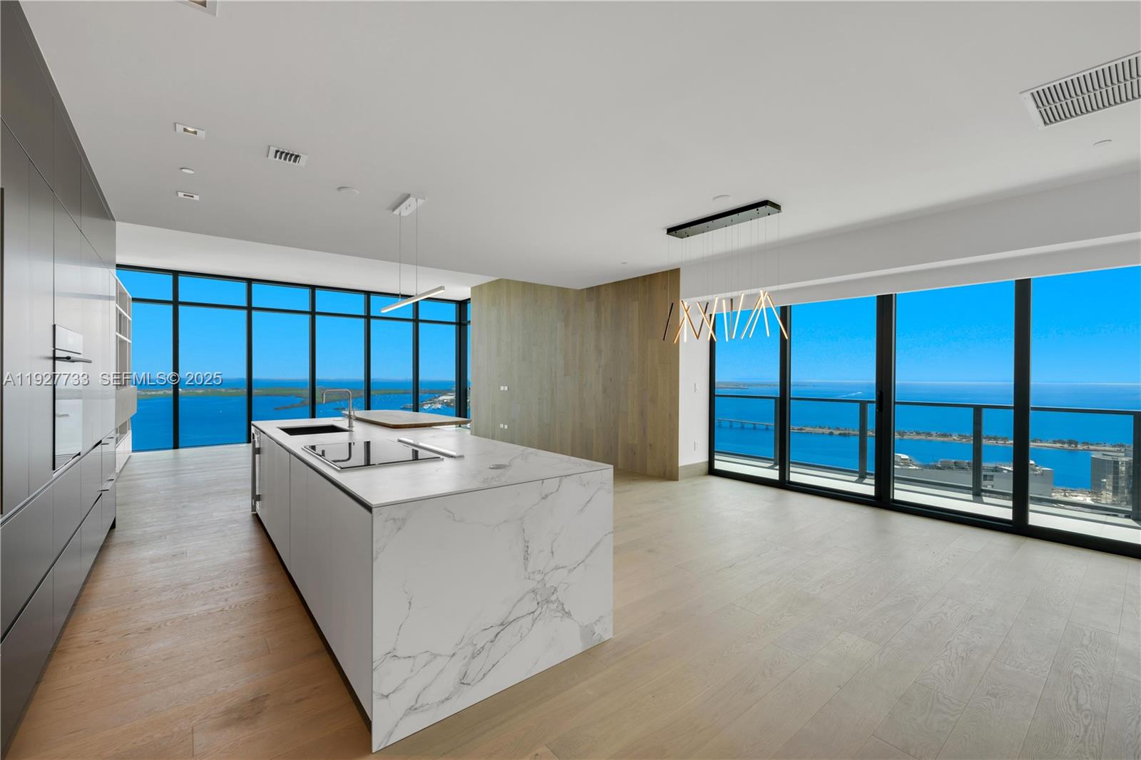 1451 Brickell Ave, Miami, Florida 33131, 3 Bedrooms Bedrooms, ,3 BathroomsBathrooms,Residential Lease,For Rent,ECHO BRICKELL CONDO,Brickell Ave,A11927733