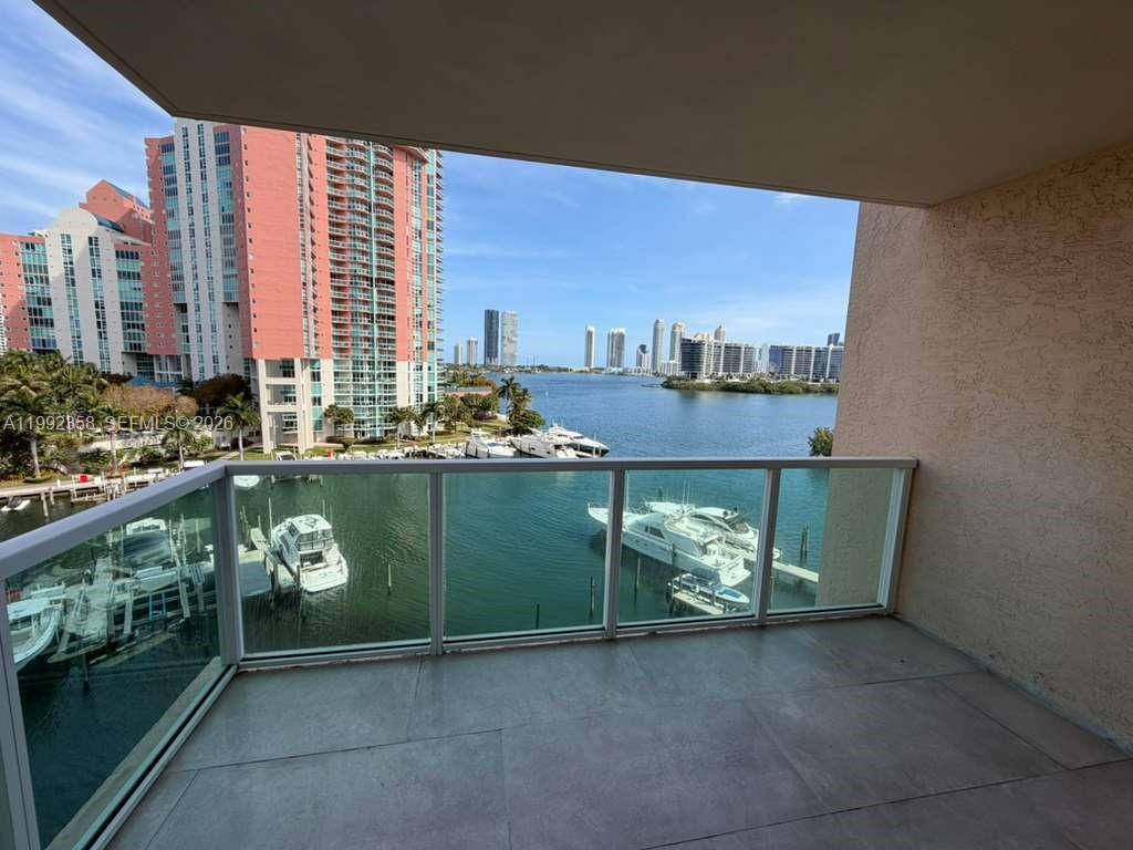 3330 190th St, Aventura, Florida 33180, 3 Bedrooms Bedrooms, ,2 BathroomsBathrooms,Residential Lease,For Rent,AVENTURA MARINA CONDO NUM,190th St,A11992358