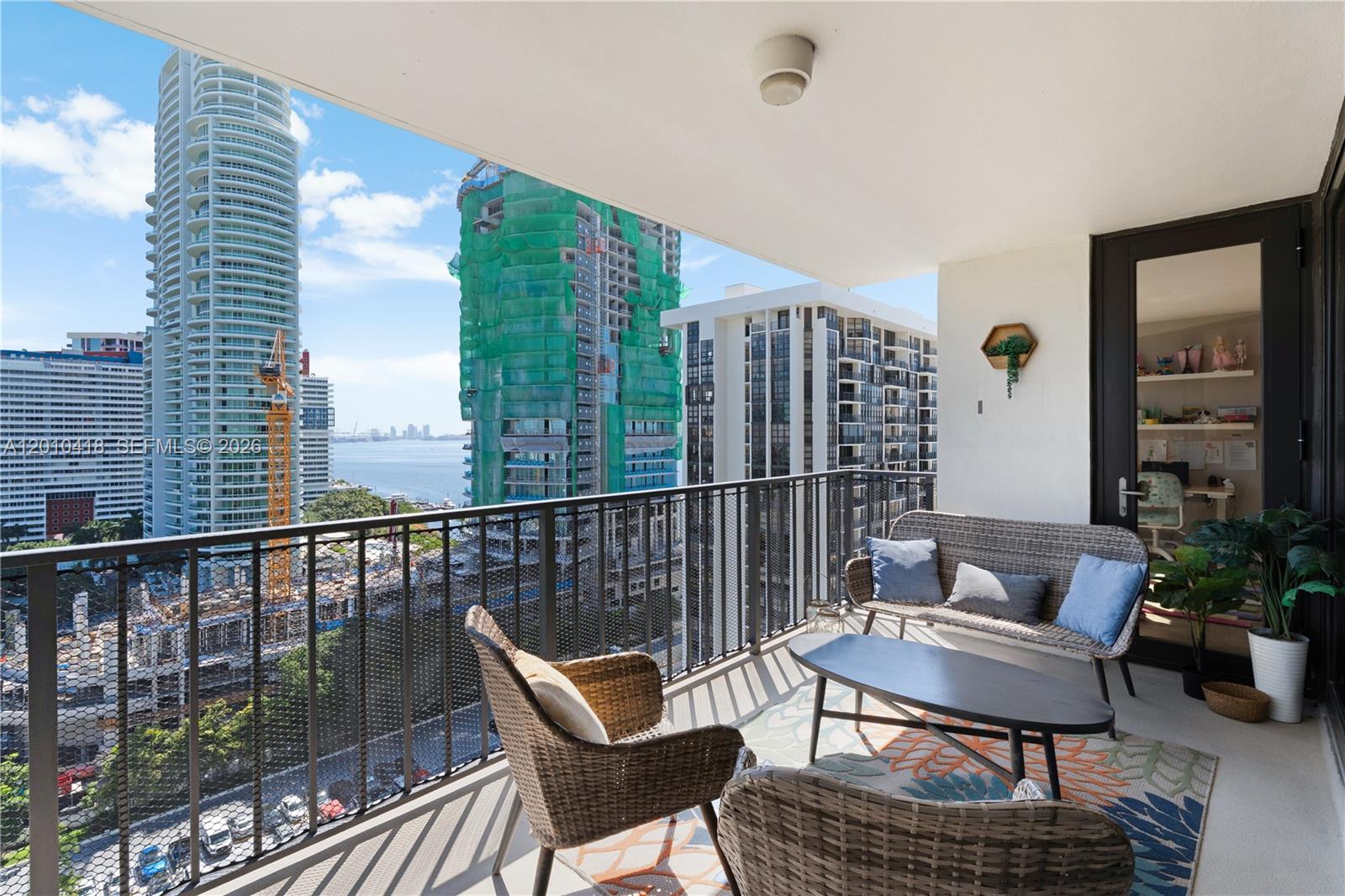 1901 Brickell Ave, Miami, Florida 33129, 4 Bedrooms Bedrooms, ,3 BathroomsBathrooms,Residential Lease,For Rent,BRICKELL PLACE CONDO,Brickell Ave,A12010418